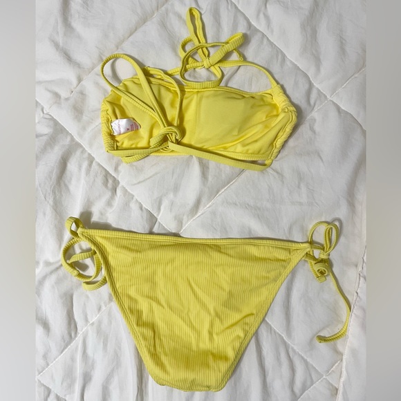 Yellow Bikini - Picture 2 of 3